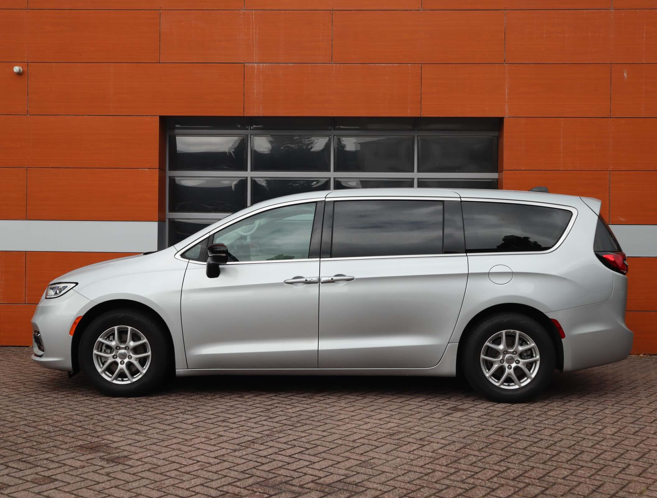 Chrysler Pacifica
