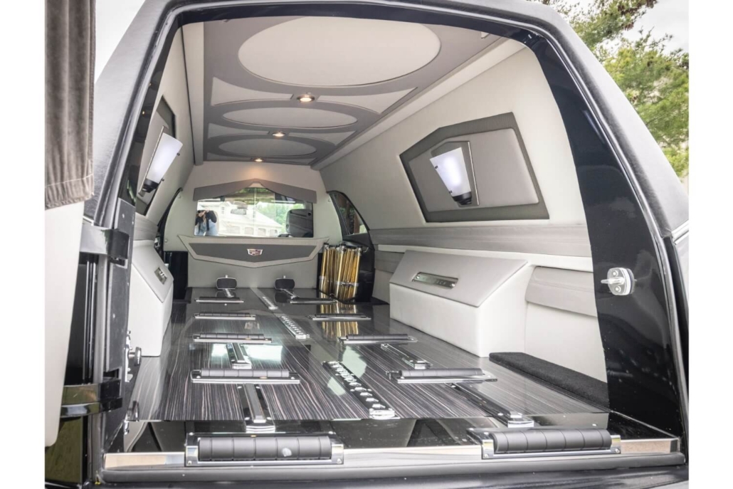 Cadillac XT5 Revolution by MK Coach